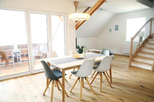 Ruedlins-Winzerhof Apartment Ауген Екстериор снимка